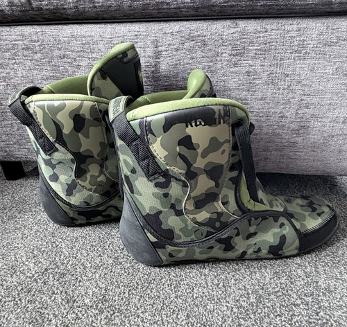 Brand new camo - , reign