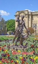 PHOTO  BRADFORD STATUE OF
