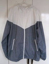 PRIMARK PACK-ABLE MAC Size M  MEDIUM 40-42" WHITE & BLUE MENS LIGHTWEIGHT JACKET