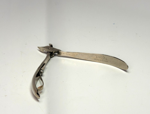 Vtg nail cuticle nipper - cuticle,