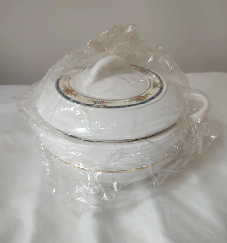 White medium round soup - white,