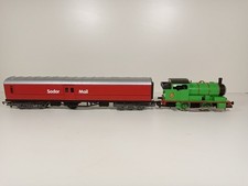 HORNBY OO GAUGE 0-4-0 PERCY FROM THE THOMAS TANK ENGINE SERIES  + MAIL COACH