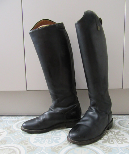 Treadstone long black leather - long,