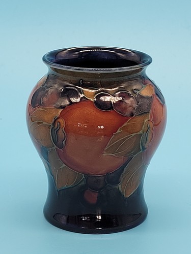 Vintage moorcroft vase - vintage,