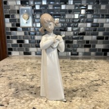 Lladro Spain / Girl with