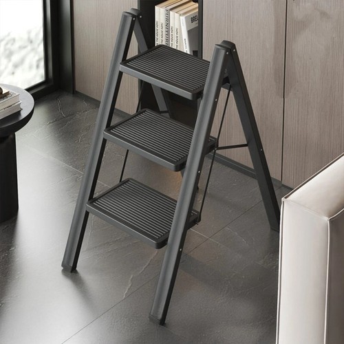Portable step ladder - step,