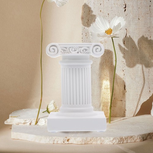 Roman pillar figurine - pillar,