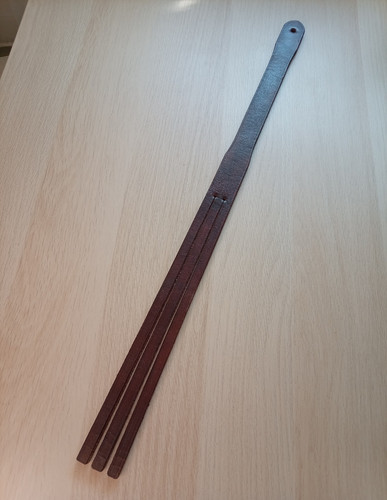 Leather lochgelly style tawse - lochgelly,