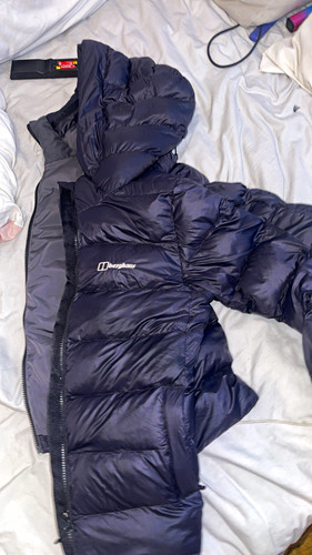 Berghaus navy hooded puffer - berghaus,