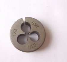 STUART TURNER & OTHER MODEL LIVE STEAM ENGINE 1/8 BSW SPILT  DIE