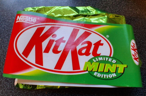 Rare vintage kit - kat, mint