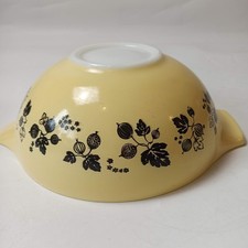 Pyrex Vintage Cinderella