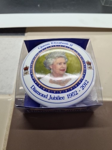 Queen elizabeth diamond - queen,
