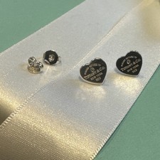 Return to Tiffany Heart Tag