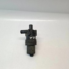 MERCEDES-BENZ M W163 Auxiliary