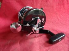 A GOOD VINTAGE USED VINTAGE ABU AMBASSADEUR 9000C MULTIPLIER SEA REEL