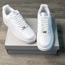Nike Air Force 1 White Size 8