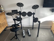 Yamaha DTX402K Electronic Drum Kit with stool, sticks & headphones (no amp)