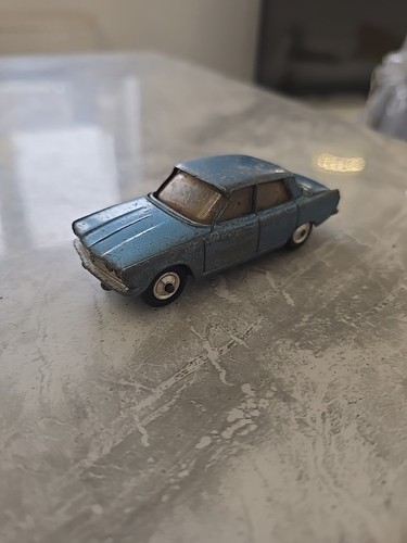 Corgi toys vintage - toys, 252