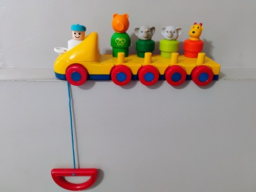 Vintage battat pull - pull, along