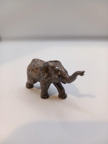 Small brown ceramic - small,