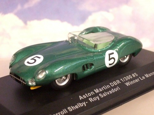 Ixo aston martin - 1/43,