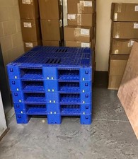 PALLETS 10 UNITS 1100 x 1120MM x 16 BLUE PLASTIC 3 RUNNER 
