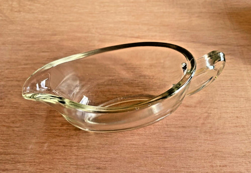 Vintage glass gravy - boat, pyrex