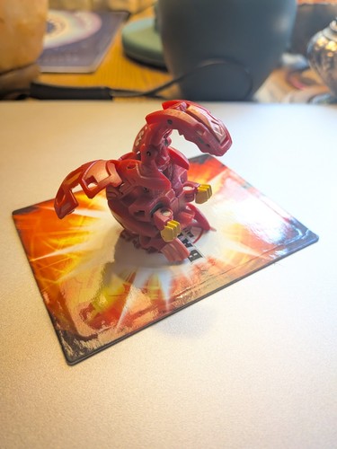 Pyrus dragonoid bakugan 710g - dragonoid,