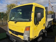 nissan cabstar dropside