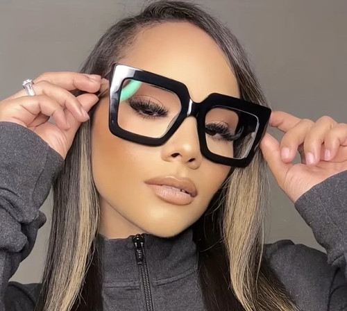 Oversized black square glasses - oversized,