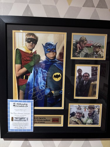Only fools and horses signed - fools,