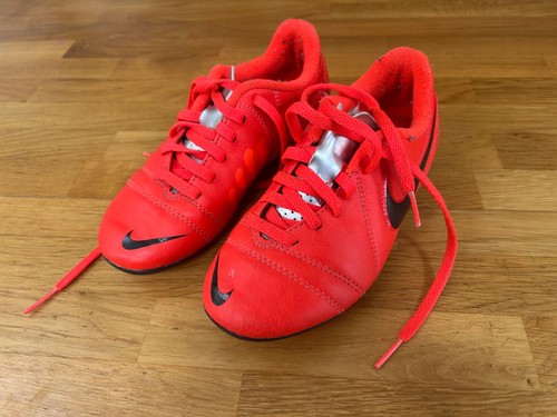 Nike boys football boots - nike,