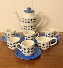 GORGEOUS RETRO MIDWINTER 'ROSELLE' PATTERN COFFEE SET - 1960s