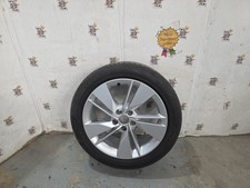 GENUINE AUDI Q2 ALLOY WHEEL WITH 215 50 R18 TYRE 81A601025AL