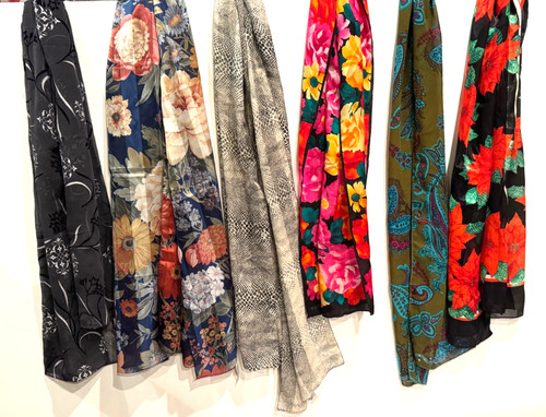 Six large thin - six, silky