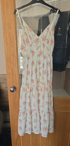 Quiz white floral neck - floral, v-neck