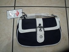 LEE COOPER TEAM GB WOMANS HAND