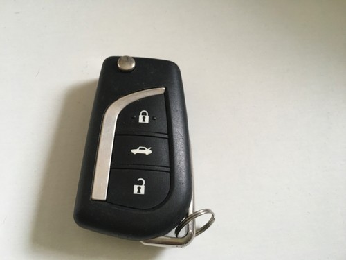 Toyota button key fob - key,