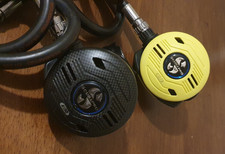 2 x SCUBAPRO  diving