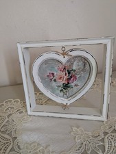 Wooden Plate Holder Picture