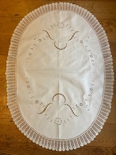 LONG OVAL SHAPE LINEN TROLLEY /TRAY CLOTH WITH CROCHETED EDGES