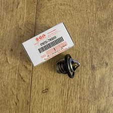 GENUINE SUZUKI RADIATOR WATER THERMOSTAT GSXR750 GSF1250 BANDIT 17670-76G00