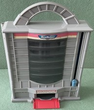 Vintage retro Micro Machines Galoob 1998 Park N Go Garage (good Condition )