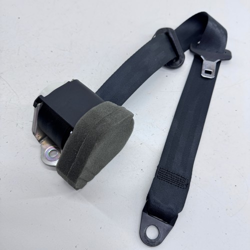 Fiat 500 seat belt - fiat,