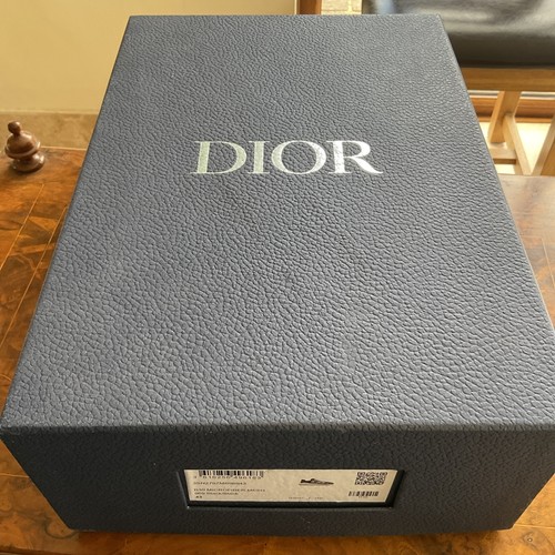 Dior empty gift box with - dior,