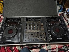 Pioneer Cdj 1000 MK2 X2 Djm600 Mixer And Flight Case In VGC Fully Working