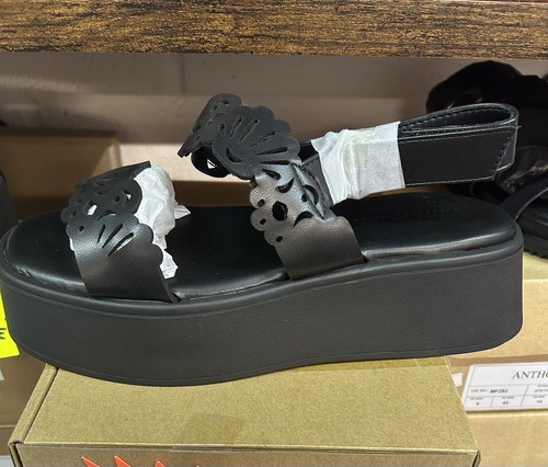 New simply chunky sandals - new, be