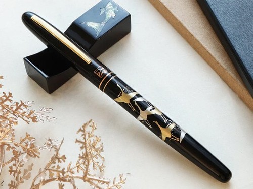 Wanchar kuretake maki e - ×,