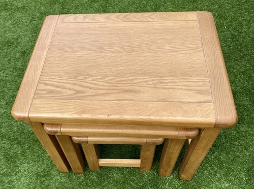 Nest tables oak finish - in,